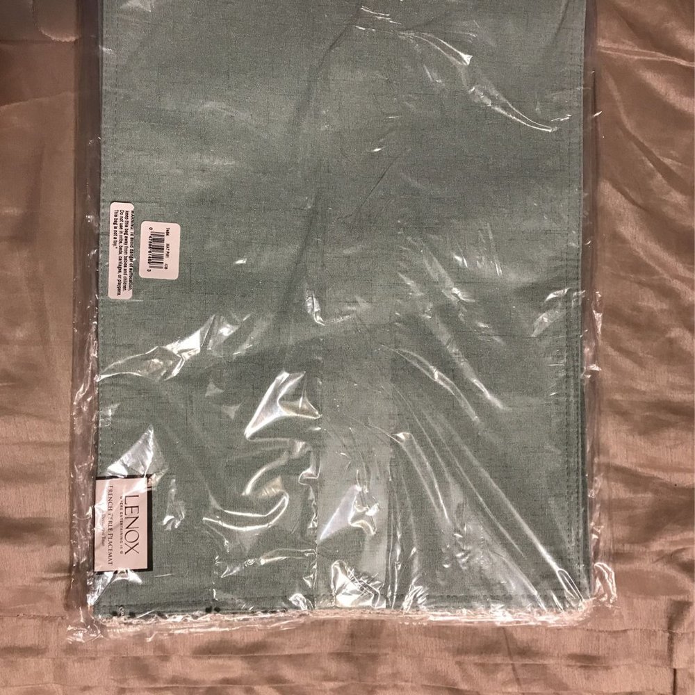 Lenox Light Green Placemats